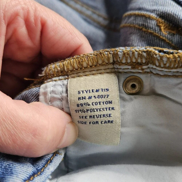 Cabi Low Rise Straight Leg Medium Wash Jeans 5 Pocket Size 4 - Picture 7 of 12